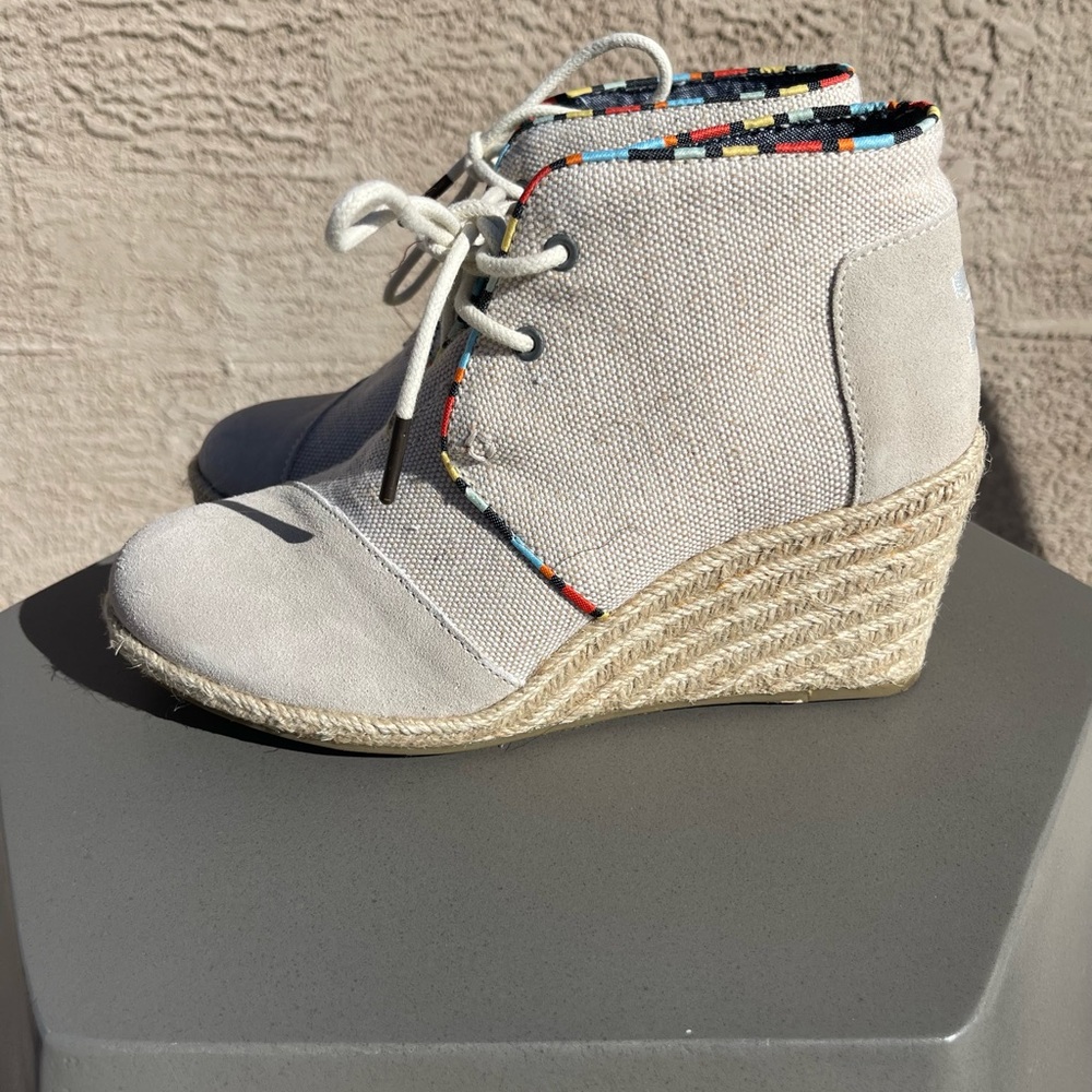 Toms Natural Desert Wedge Whisper Burlap Suede Espadrille